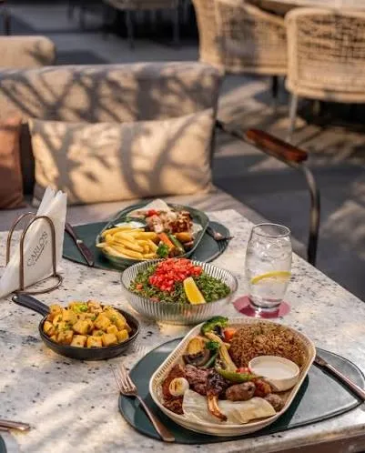 Carlo's — the table