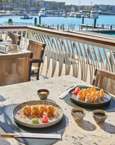 Carlo's — the table