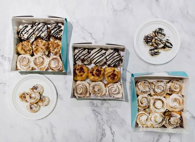 Cinnabon — Dessert